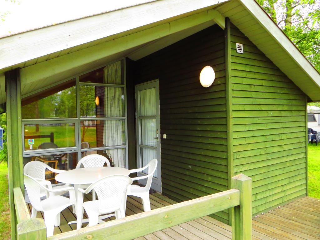 Ostersoparken Camping Hotel Gedser Kamer foto